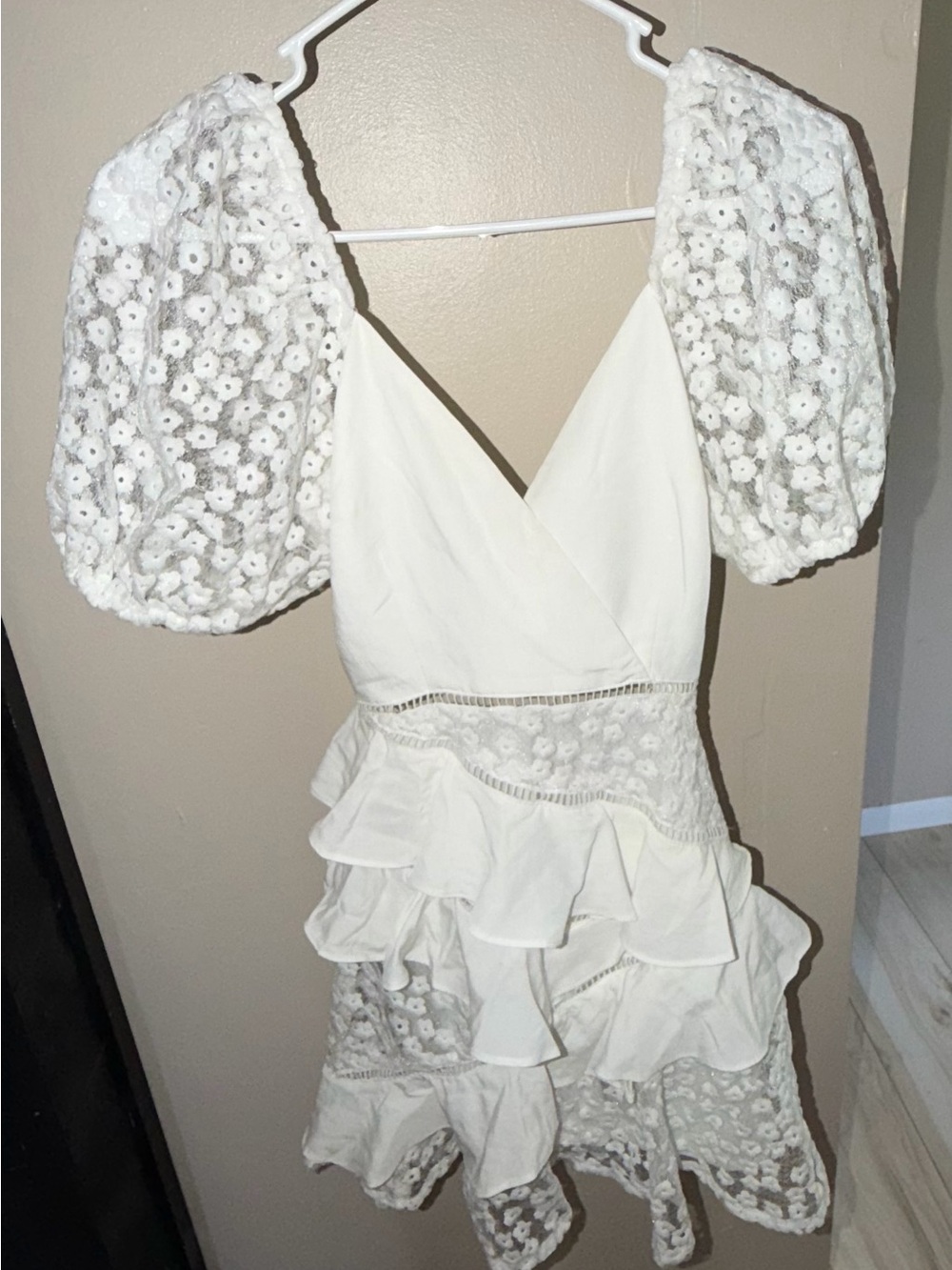 White Puff-Sleeve Ruffle Floral Dress
